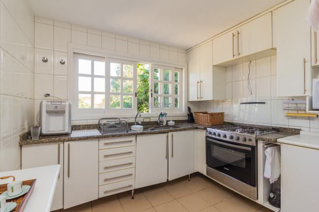 Imagem Sobrado com 4 Quartos à Venda, 301 m² em Jardim Guedala - São Paulo Imagem Sobrado com 4 Quartos à Venda, 301 m² em Jardim Guedala - São Paulo