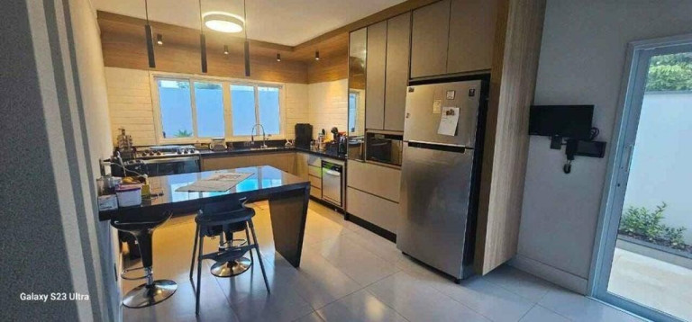 Imagem Sobrado com 4 Quartos à Venda, 300 m² em Jardim Itamaraty - Lençóis Paulista Imagem Sobrado com 4 Quartos à Venda, 300 m² em Jardim Itamaraty - Lençóis Paulista