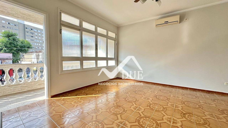 Casa com 3 Quartos à Venda, 142 m² em Encruzilhada - Santos