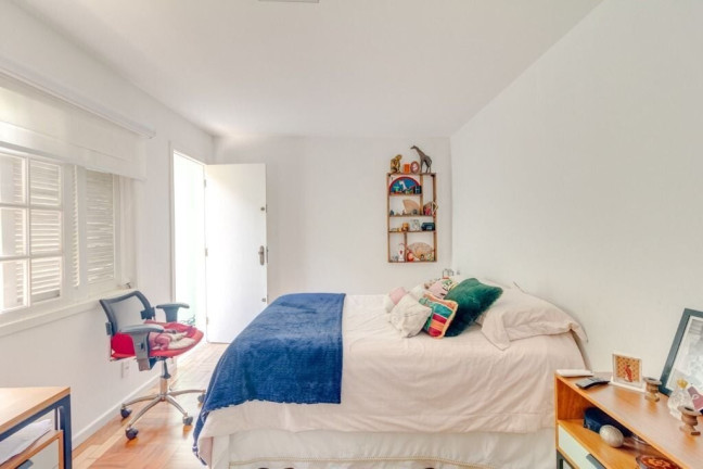 Imagem Casa com 4 Quartos à Venda, 250 m² em Vila Mariana - São Paulo Imagem Casa com 4 Quartos à Venda, 250 m² em Vila Mariana - São Paulo