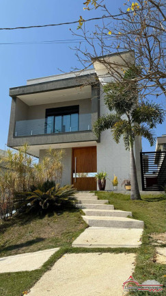 Imagem Casa de Condomínio com 3 Quartos à Venda, 270 m² em Condomínio Residencial Fogaça - Jacareí Imagem Casa de Condomínio com 3 Quartos à Venda, 270 m² em Condomínio Residencial Fogaça - Jacareí
