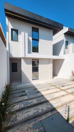 Imagem Casa com 4 Quartos à Venda, 158 m² em Precabura - Eusébio Imagem Casa com 4 Quartos à Venda, 158 m² em Precabura - Eusébio