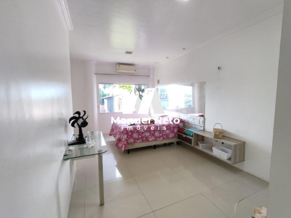 Imagem Casa com 4 Quartos à Venda, 600 m² em José De Alencar - Fortaleza