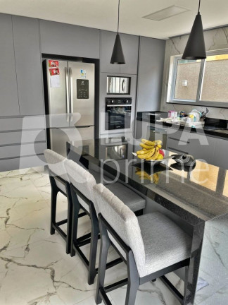 Imagem Casa com 3 Quartos à Venda, 360 m² em Tucuruvi - São Paulo Imagem Casa com 3 Quartos à Venda, 360 m² em Tucuruvi - São Paulo