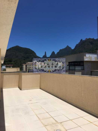 Imagem Cobertura com 4 Quartos à Venda, 145 m² em Alto - Teresópolis Imagem Cobertura com 4 Quartos à Venda, 145 m² em Alto - Teresópolis