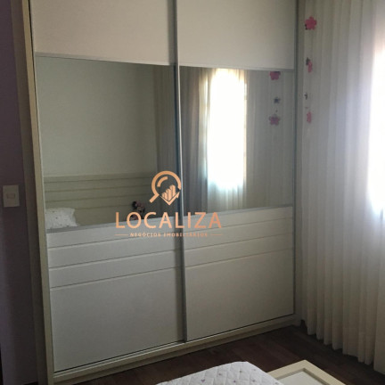 Imagem Casa com 5 Quartos à Venda, 230 m² em Santana - São José Dos Campos Imagem Casa com 5 Quartos à Venda, 230 m² em Santana - São José Dos Campos