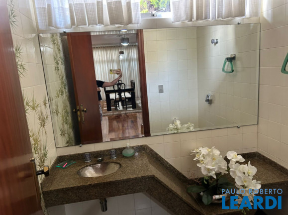 Imagem Casa com 5 Quartos à Venda, 463 m² em Vila Assunção - Santo André Imagem Casa com 5 Quartos à Venda, 463 m² em Vila Assunção - Santo André