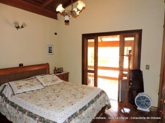 Imagem Casa com 5 Quartos à Venda, 1.123 m² em Chácara Vale Do Rio Cotia - Carapicuíba Imagem Casa com 5 Quartos à Venda, 1.123 m² em Chácara Vale Do Rio Cotia - Carapicuíba