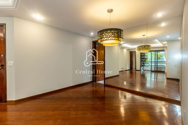 Imagem Apartamento com 4 Quartos para Alugar, 140 m² em Moema - São Paulo