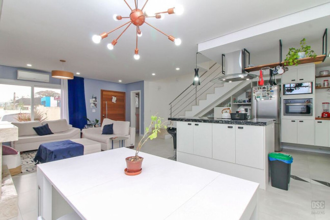 Imagem Casa com 3 Quartos à Venda, 140 m² em Aberta Dos Morros - Porto Alegre Imagem Casa com 3 Quartos à Venda, 140 m² em Aberta Dos Morros - Porto Alegre