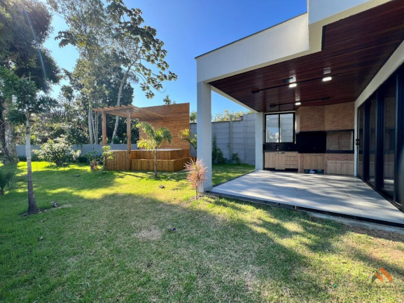 Imagem Casa com 3 Quartos à Venda, 185 m² Imagem Casa com 3 Quartos à Venda, 185 m²