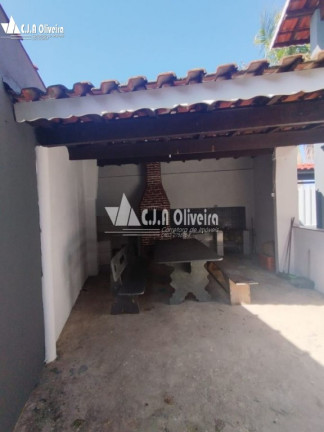 Imagem Sobrado com 3 Quartos à Venda, 263 m² em Araty - Mongaguá