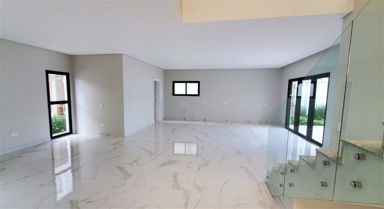 Imagem Casa com 4 Quartos à Venda, 250 m² em Barra - Balneário Camboriú