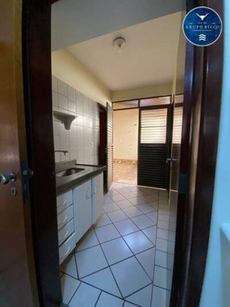 Imagem Sobrado com 4 Quartos à Venda, 375 m² em Jardim Planalto - Goiânia Imagem Sobrado com 4 Quartos à Venda, 375 m² em Jardim Planalto - Goiânia
