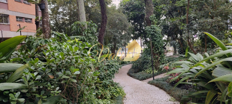 Imagem Imóvel com 5 Quartos à Venda, 240 m² em Vila Ema - São José Dos Campos Imagem Imóvel com 5 Quartos à Venda, 240 m² em Vila Ema - São José Dos Campos