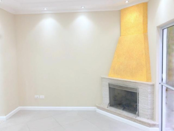 Imagem Casa com 4 Quartos à Venda, 355 m² em Golf Village - Carapicuíba Imagem Casa com 4 Quartos à Venda, 355 m² em Golf Village - Carapicuíba