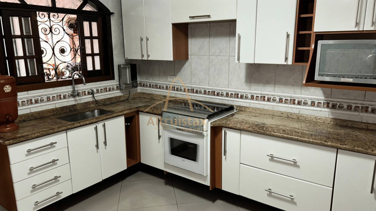 Imagem Casa com 3 Quartos à Venda,  em Osasco