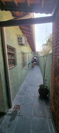 Imagem Casa com 2 Quartos à Venda, 105 m² em Real - Praia Grande Imagem Casa com 2 Quartos à Venda, 105 m² em Real - Praia Grande