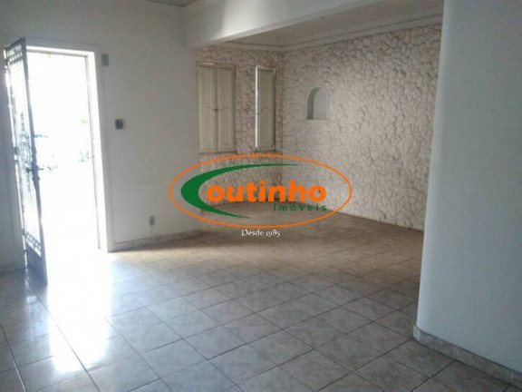 Imagem Casa com 5 Quartos à Venda, 213 m² em Grajaú - Rio De Janeiro Imagem Casa com 5 Quartos à Venda, 213 m² em Grajaú - Rio De Janeiro