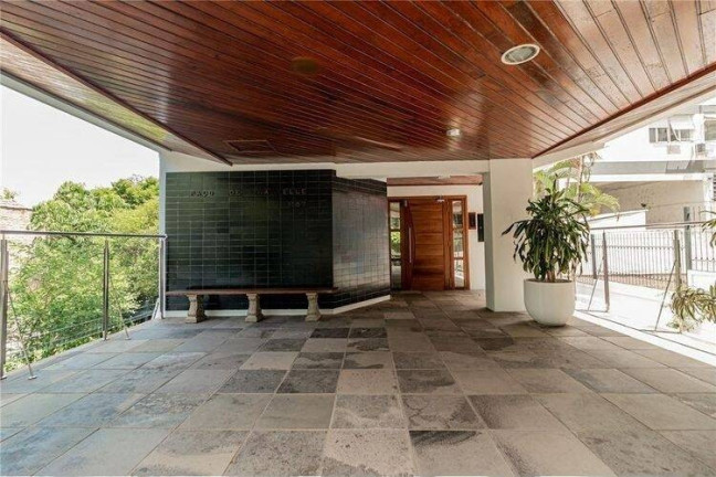 Imagem Apartamento com 2 Quartos à Venda, 116 m² em Auxiliadora - Porto Alegre