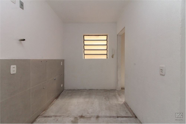Imagem Imóvel com 2 Quartos à Venda, em Auxiliadora - Porto Alegre Imagem Imóvel com 2 Quartos à Venda, em Auxiliadora - Porto Alegre