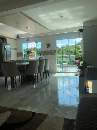 Imagem Casa com 3 Quartos à Venda, 312 m² em Cidade Industrial - Curitiba Imagem Casa com 3 Quartos à Venda, 312 m² em Cidade Industrial - Curitiba
