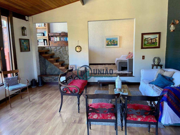 Imagem Casa com 3 Quartos à Venda, 350 m² em Mata Paca - Niterói