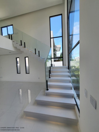 Imagem Casa com 4 Quartos à Venda, 267 m² em Vila De Abrantes (abrantes) - Camaçari