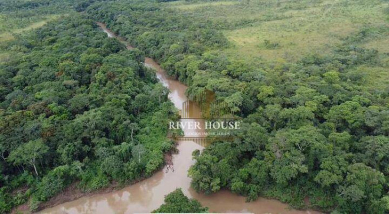 Chácara à Venda, 25.000 m² em Zona Rural - Chapada Dos Guimarães