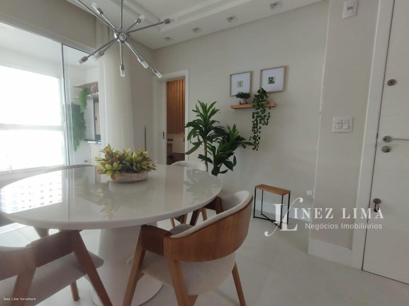 Imagem Imóvel com 3 Quartos à Venda, 120 m² em Meia Praia - Itapema Imagem Imóvel com 3 Quartos à Venda, 120 m² em Meia Praia - Itapema