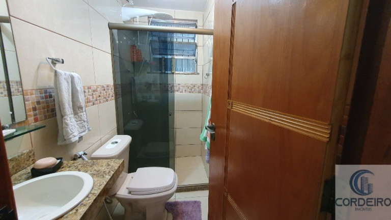 Imagem Casa com 2 Quartos à Venda, 200 m² em Vila Oito De Maio - Duque De Caxias