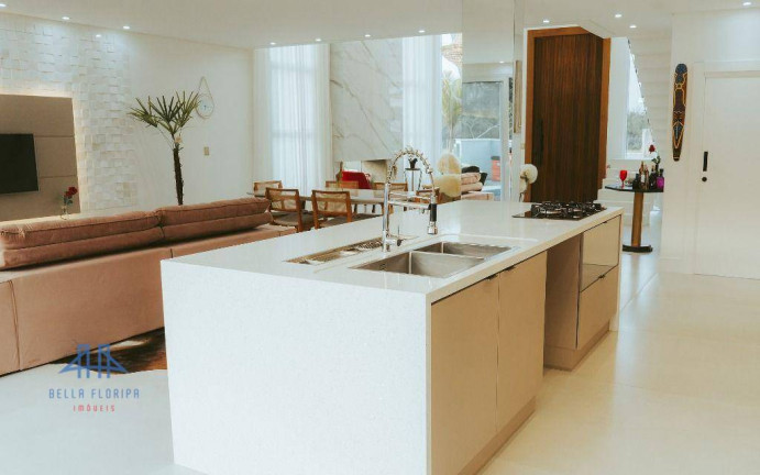 Imagem Casa com 5 Quartos à Venda, 411 m² em Ratones - Florianópolis