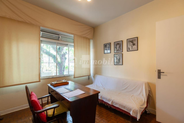 Imagem Casa com 4 Quartos à Venda, 280 m² em Pacaembu - São Paulo Imagem Casa com 4 Quartos à Venda, 280 m² em Pacaembu - São Paulo