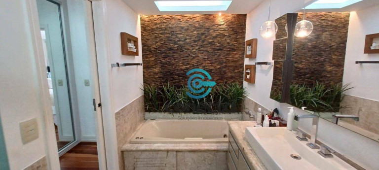 Imagem Casa com 3 Quartos à Venda, 350 m² em Itaipu - Niterói Imagem Casa com 3 Quartos à Venda, 350 m² em Itaipu - Niterói