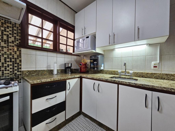 Imagem Casa com 3 Quartos à Venda, 120 m² em Quebra Frascos - Teresópolis Imagem Casa com 3 Quartos à Venda, 120 m² em Quebra Frascos - Teresópolis