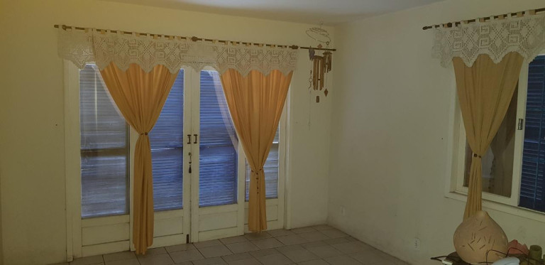 Imagem Casa com 9 Quartos à Venda, 543 m² em Floresta - Joinville Imagem Casa com 9 Quartos à Venda, 543 m² em Floresta - Joinville