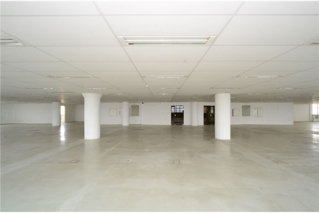 Imagem Sala Comercial à Venda, 930 m² em República - São Paulo Imagem Sala Comercial à Venda, 930 m² em República - São Paulo