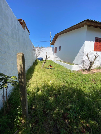 Imagem Casa com 3 Quartos à Venda, 360 m² em Ingleses Do Rio Vermelho - Florianópolis Imagem Casa com 3 Quartos à Venda, 360 m² em Ingleses Do Rio Vermelho - Florianópolis