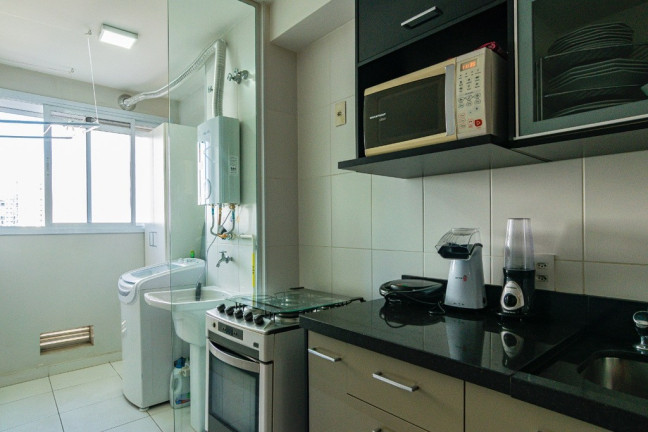Imagem Apartamento com 2 Quartos à Venda, 60 m² em Vila Anastácio - São Paulo