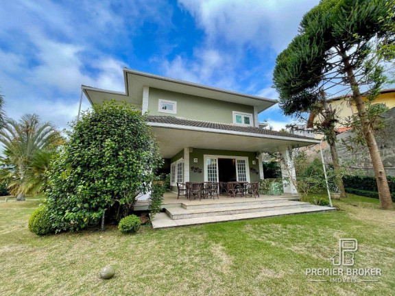 Imagem Casa com 4 Quartos à Venda ou Locação, 530 m² em Várzea - Teresópolis Imagem Casa com 4 Quartos à Venda ou Locação, 530 m² em Várzea - Teresópolis