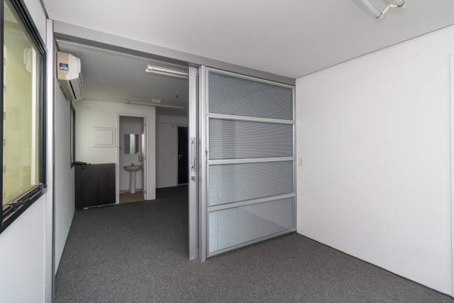 Imóvel Comercial à Venda, 31 m² em Jardim Paulista - São Paulo
