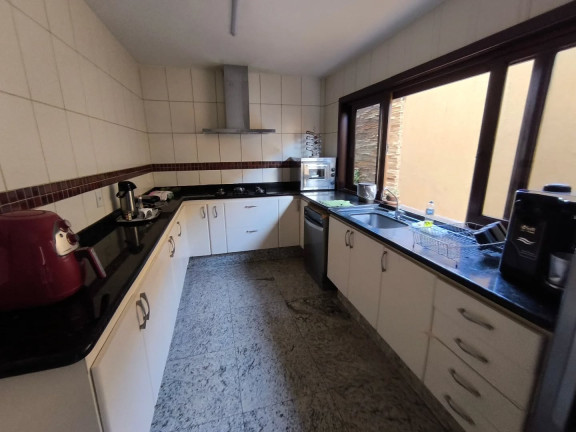 Imagem Casa com 4 Quartos para Alugar, 400 m² em Parque Acalanto - Goiania Imagem Casa com 4 Quartos para Alugar, 400 m² em Parque Acalanto - Goiania
