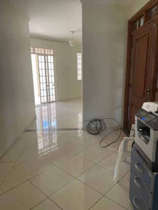 Imagem Sobrado com 3 Quartos à Venda, 360 m² em Morada Do Ouro - Cuiabá Imagem Sobrado com 3 Quartos à Venda, 360 m² em Morada Do Ouro - Cuiabá