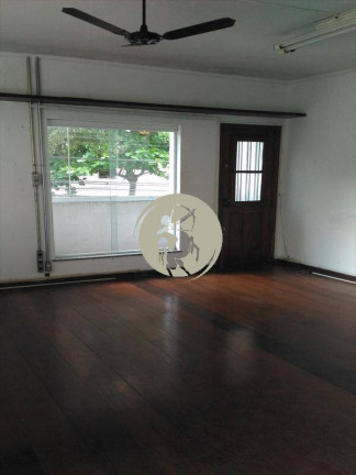 Imagem Casa com 4 Quartos à Venda, 380 m² em Gonzaga - Santos Imagem Casa com 4 Quartos à Venda, 380 m² em Gonzaga - Santos