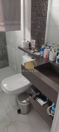 Imagem Sobrado com 3 Quartos à Venda, 10 m² em Santa Regina - Camboriú Imagem Sobrado com 3 Quartos à Venda, 10 m² em Santa Regina - Camboriú