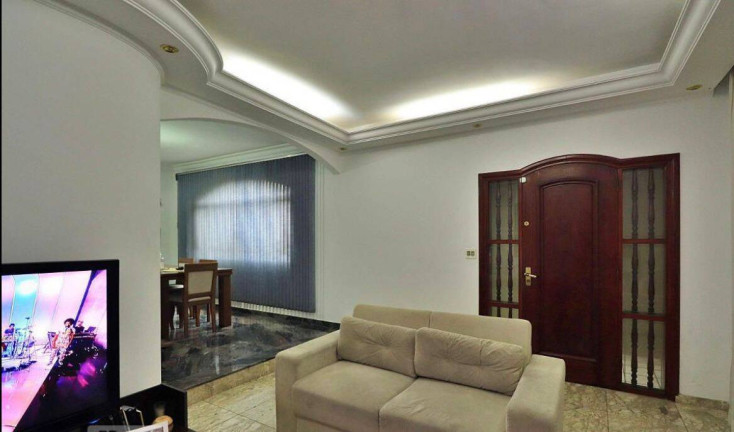 Imagem Casa com 4 Quartos à Venda, 300 m² em Utinga - Santo André Imagem Casa com 4 Quartos à Venda, 300 m² em Utinga - Santo André