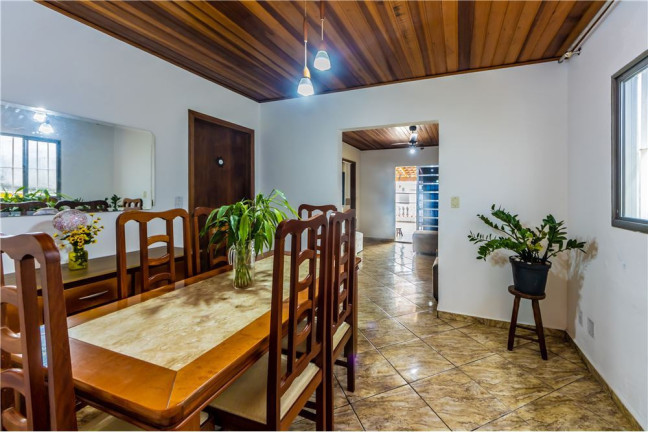 Imagem Casa com 3 Quartos à Venda, em Penha - São Paulo Imagem Casa com 3 Quartos à Venda, em Penha - São Paulo