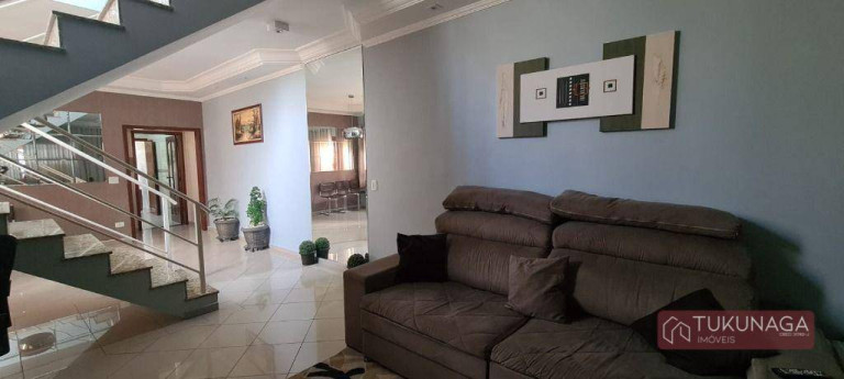 Imagem Sobrado com 3 Quartos à Venda, 192 m² em Vila Galvão - Guarulhos Imagem Sobrado com 3 Quartos à Venda, 192 m² em Vila Galvão - Guarulhos