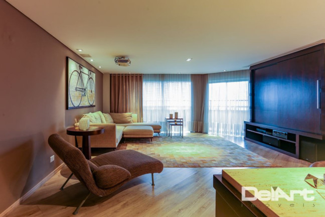 Imagem Apartamento com 4 Quartos à Venda, 247 m² em água Verde - Curitiba Imagem Apartamento com 4 Quartos à Venda, 247 m² em água Verde - Curitiba