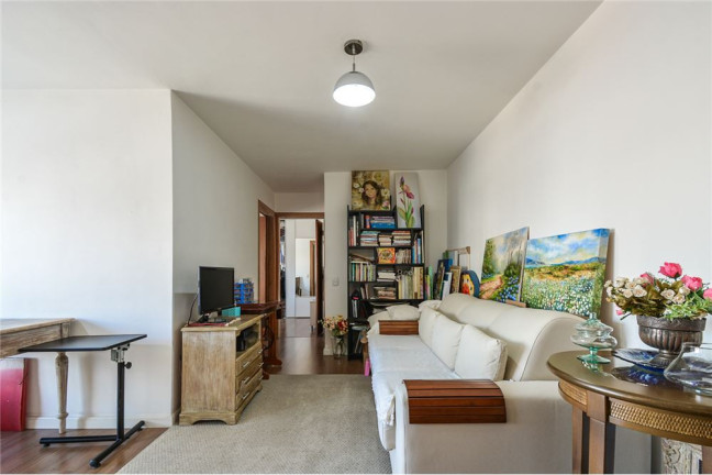 Imagem Imóvel com 2 Quartos à Venda, em Vila Olímpia - São Paulo Imagem Imóvel com 2 Quartos à Venda, em Vila Olímpia - São Paulo